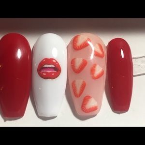 Custom press on nails